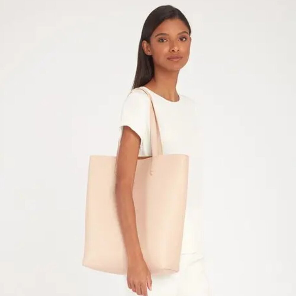 Cuyana Tall Tote Bag in Blush